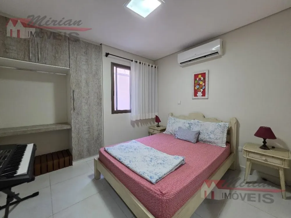 Casa, 3 quartos, 250 m² - Foto 3