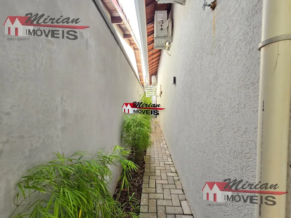Casa, 3 quartos, 180 m² - Foto 2