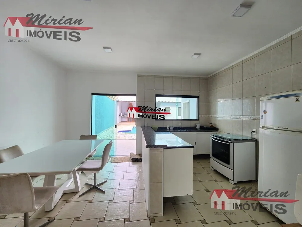 Sobrado, 4 quartos, 309 m² - Foto 4