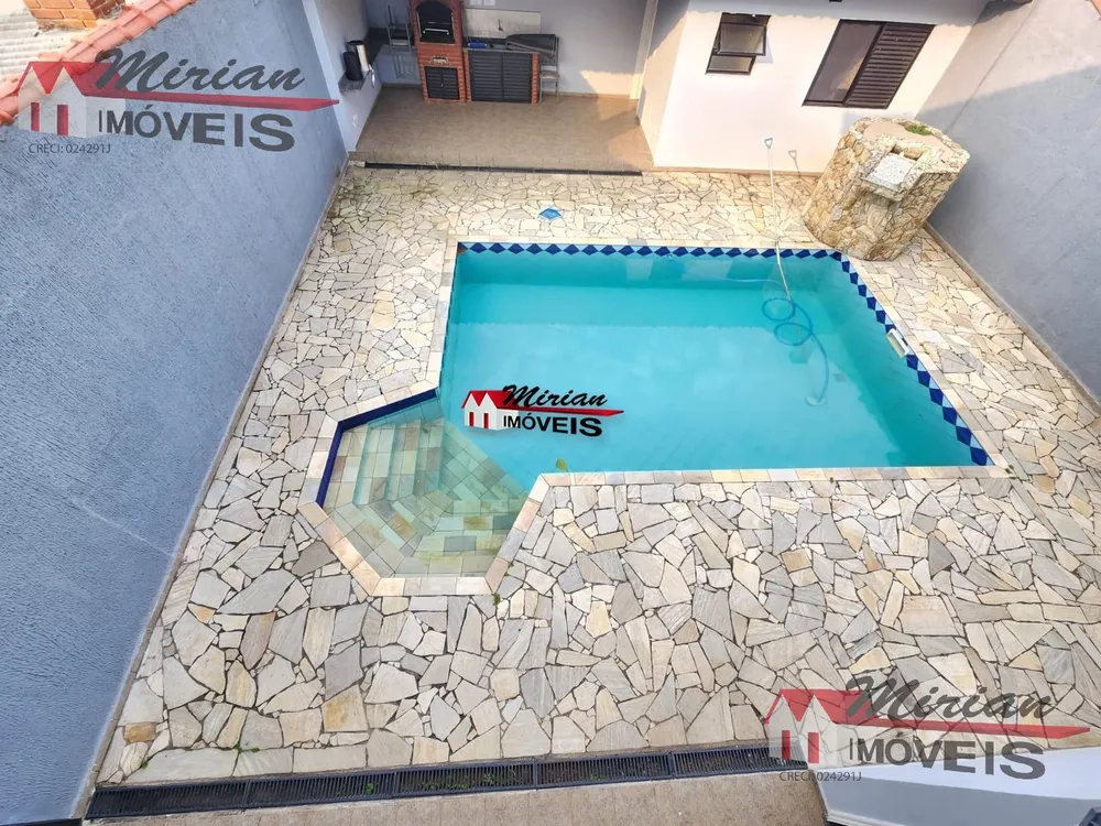 Sobrado, 4 quartos, 309 m² - Foto 3