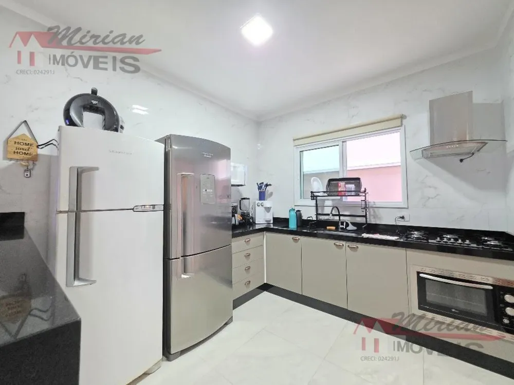 Casa, 4 quartos, 250 m² - Foto 5