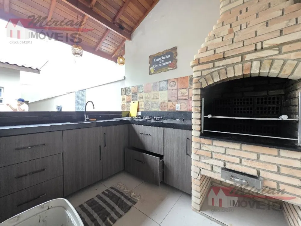 Casa, 4 quartos, 250 m² - Foto 7