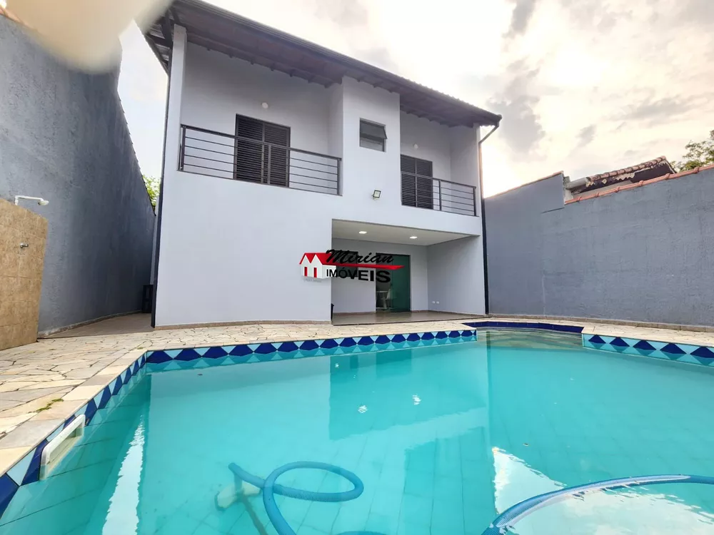 Sobrado à venda com 4 quartos, 237m² - Foto 3