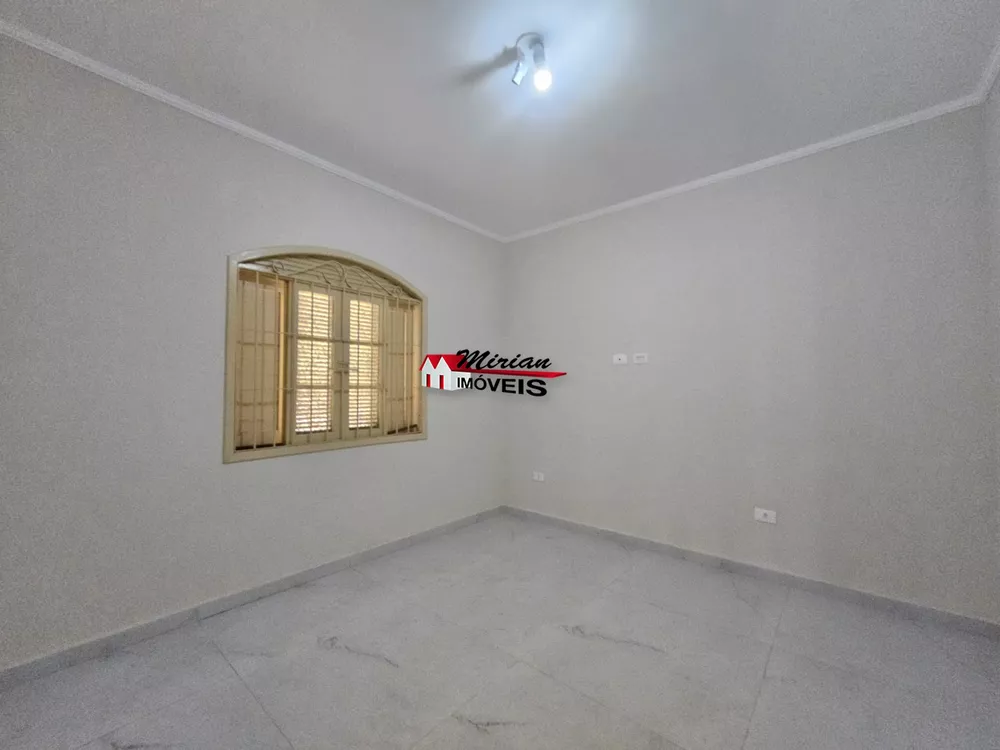 Casa à venda com 3 quartos, 424m² - Foto 14