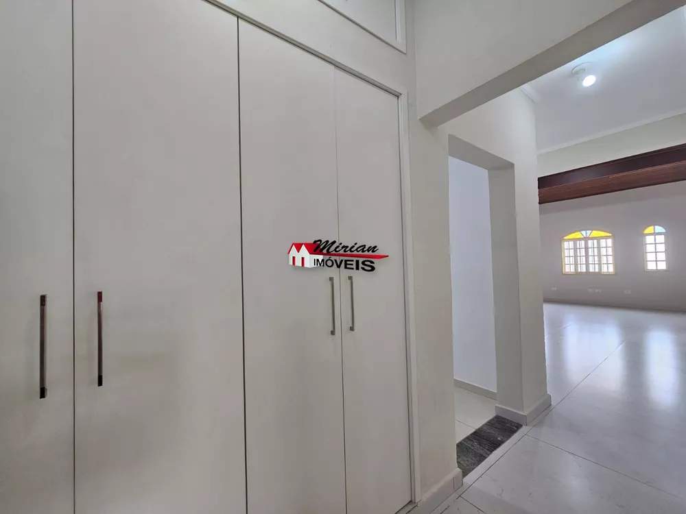 Casa à venda com 3 quartos, 424m² - Foto 15