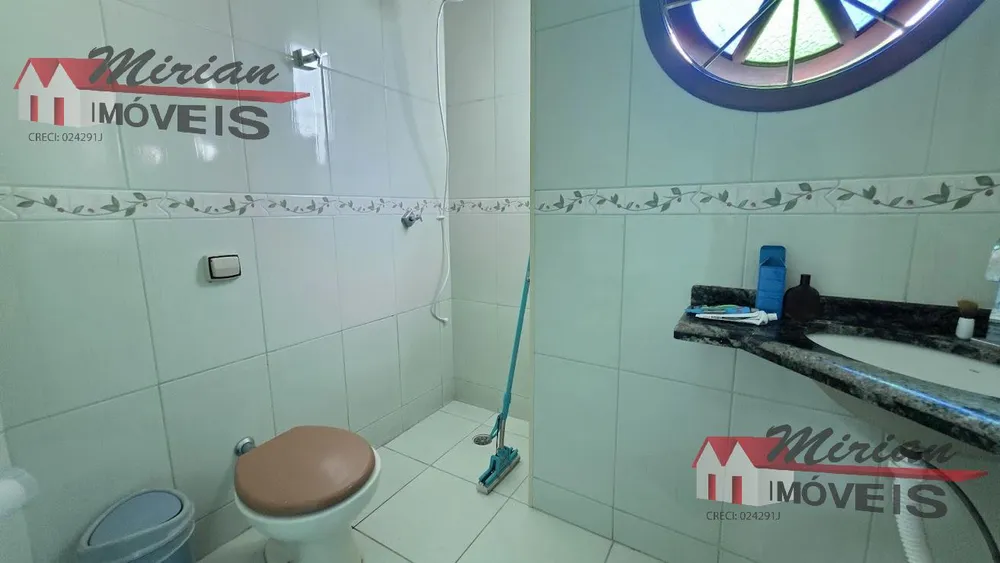 Sobrado, 4 quartos, 315 m² - Foto 1