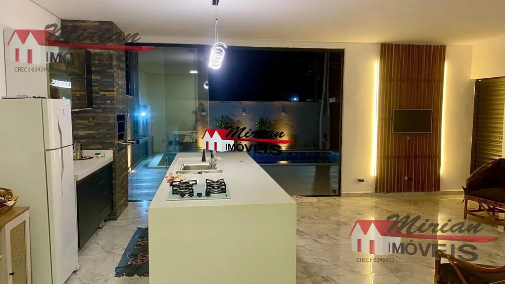 Casa, 3 quartos, 250 m² - Foto 3