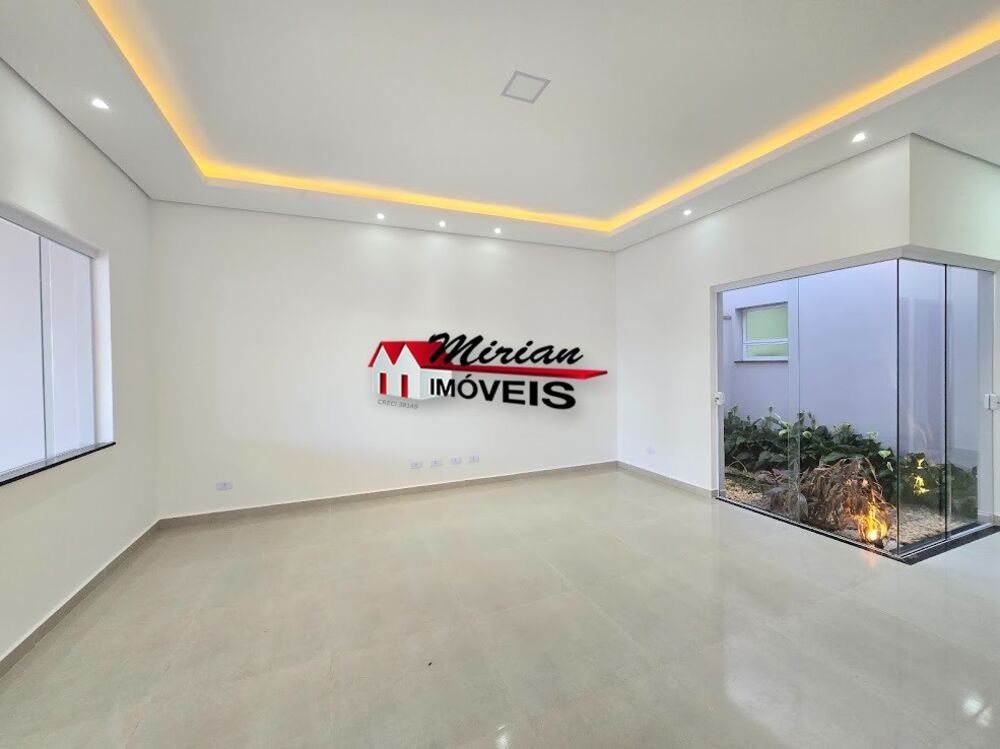 Casa à venda com 3 quartos, 135m² - Foto 2