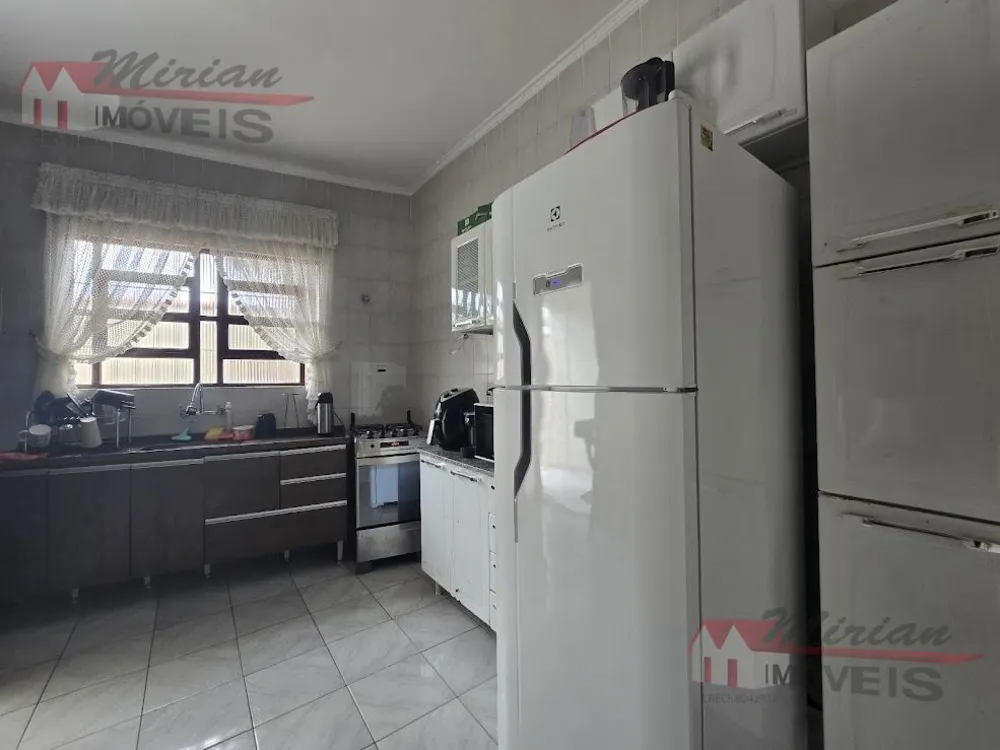 Casa, 3 quartos, 260 m² - Foto 8