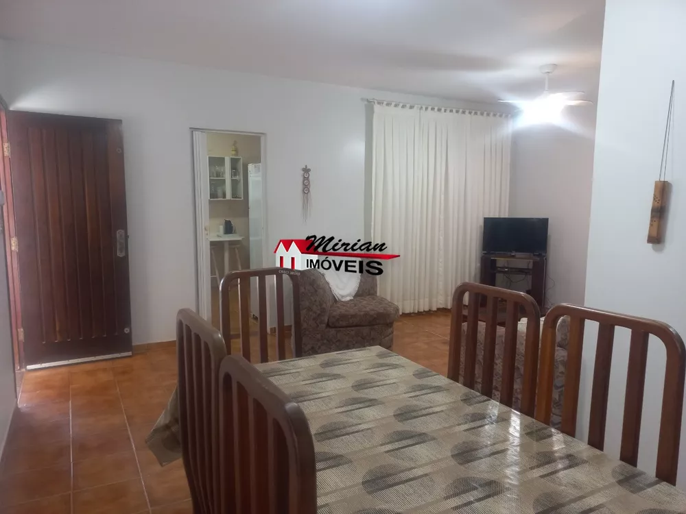 Casa à venda com 3 quartos, 194m² - Foto 11