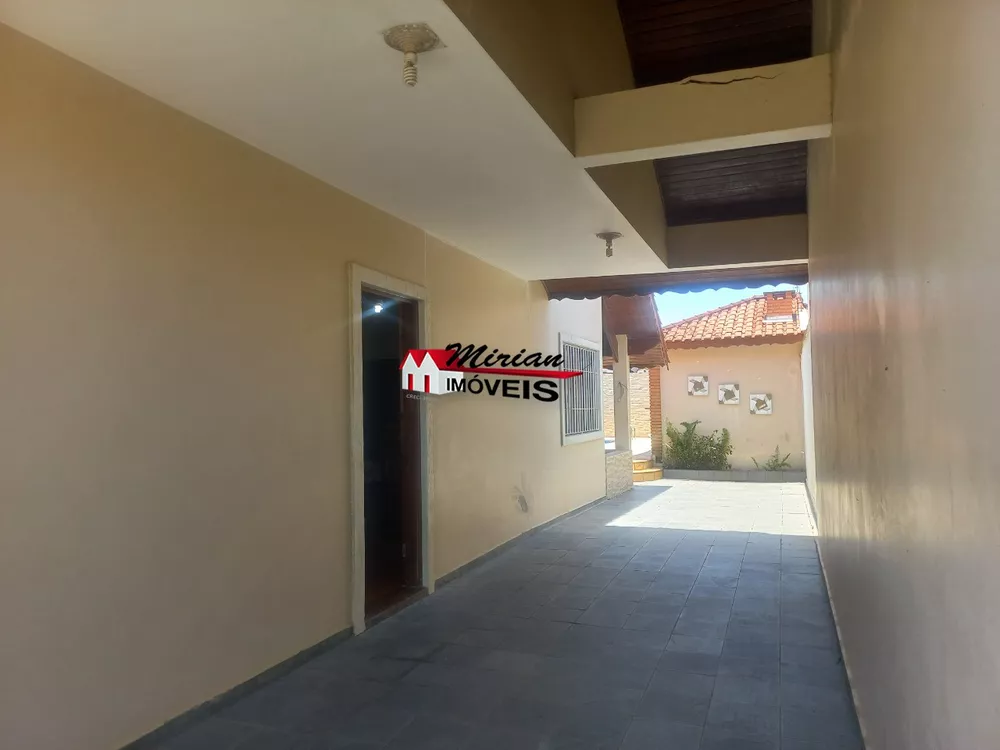 Casa à venda com 3 quartos, 194m² - Foto 5