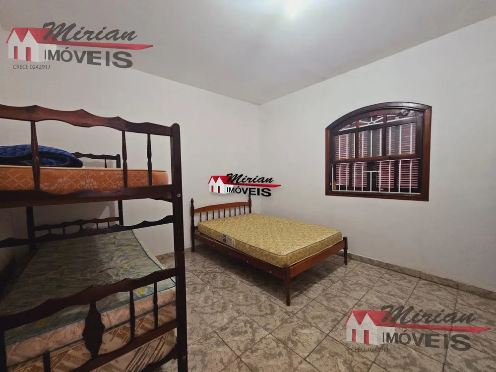 Sobrado, 3 quartos, 295 m² - Foto 1