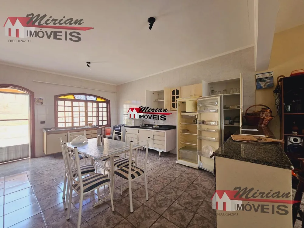 Sobrado, 3 quartos, 295 m² - Foto 3