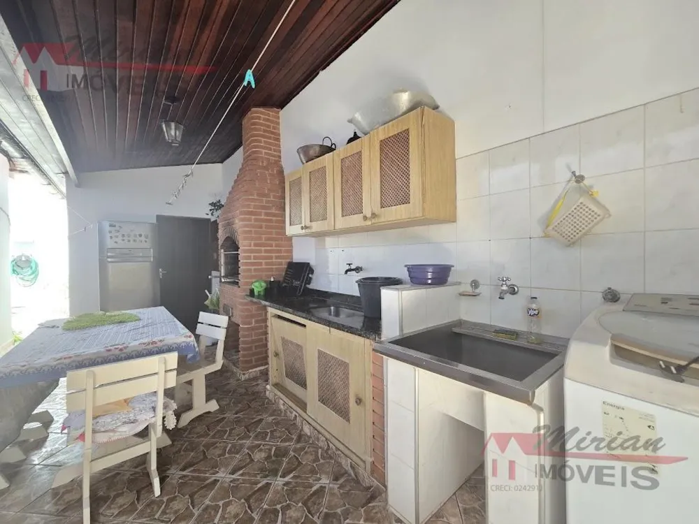 Casa, 4 quartos, 264 m² - Foto 11