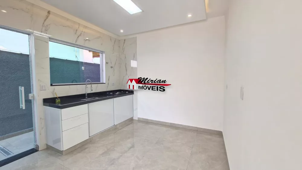 Casa à venda com 3 quartos, 155m² - Foto 14