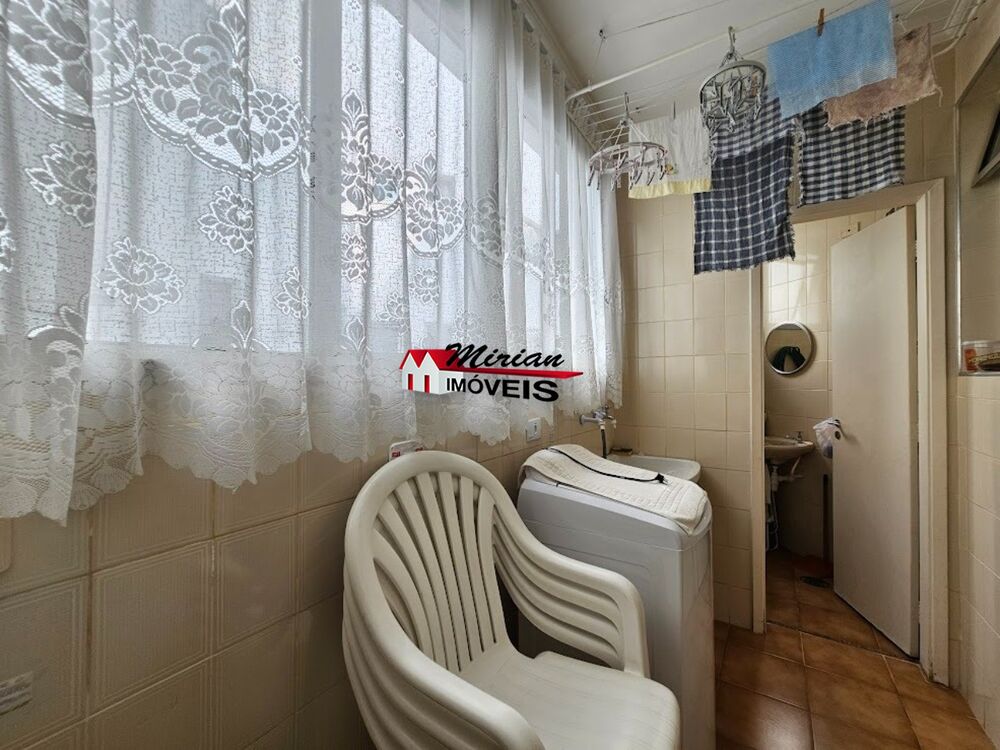 Apartamento para alugar com 3 quartos, 118m² - Foto 2