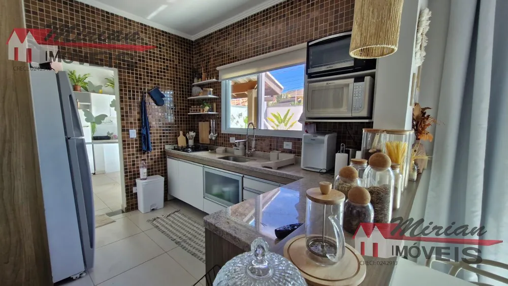 Casa, 3 quartos, 275 m² - Foto 8