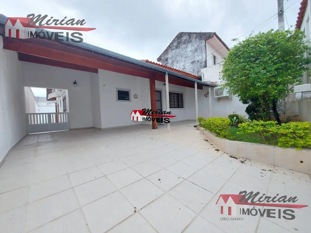 Casa, 3 quartos, 298 m² - Foto 3