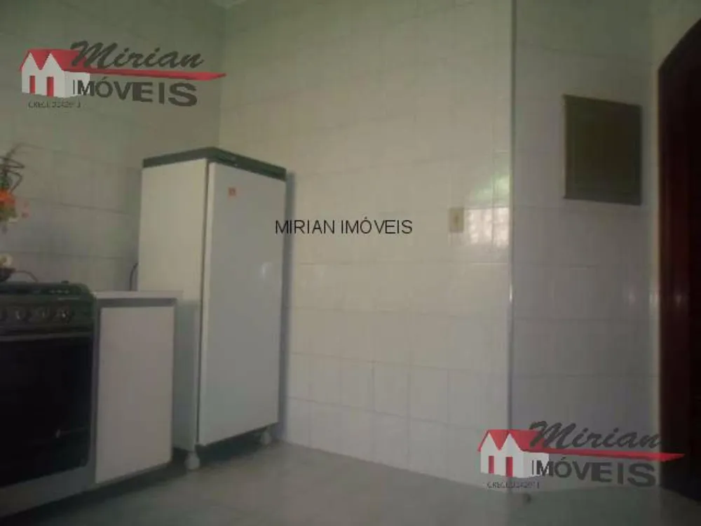 Casa, 4 quartos, 576 m² - Foto 2