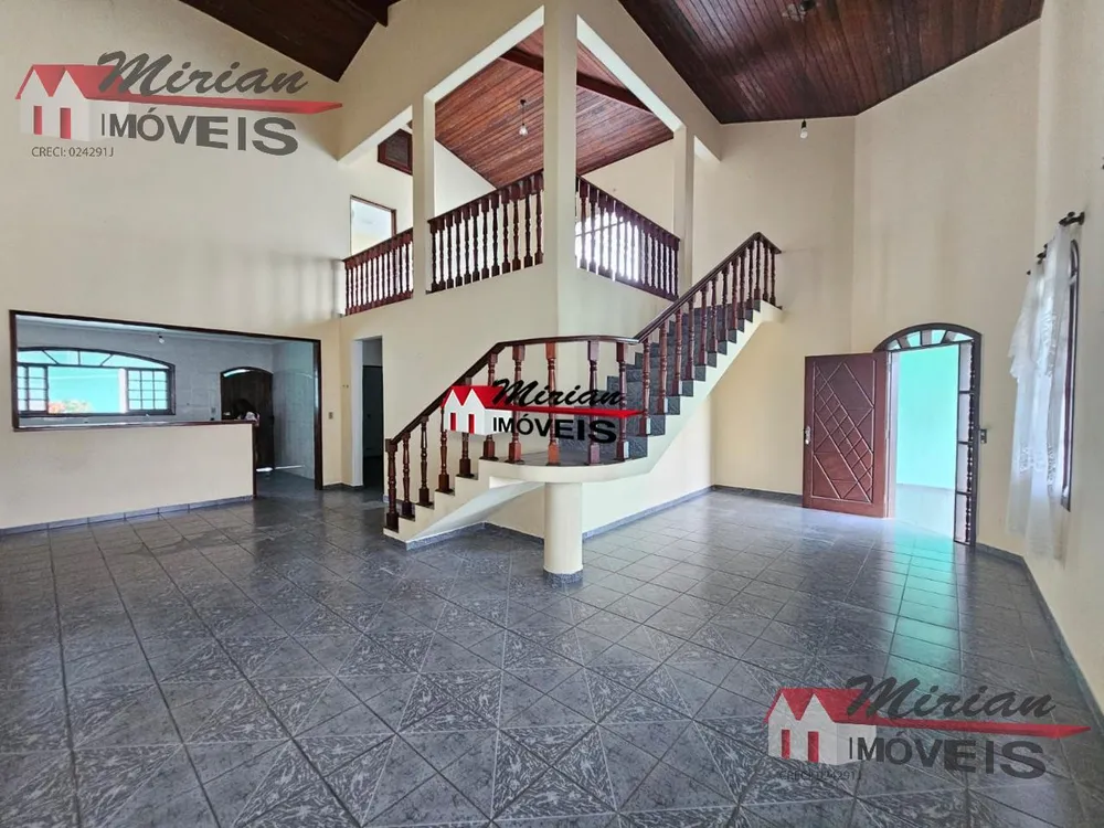 Sobrado, 3 quartos, 342 m² - Foto 1