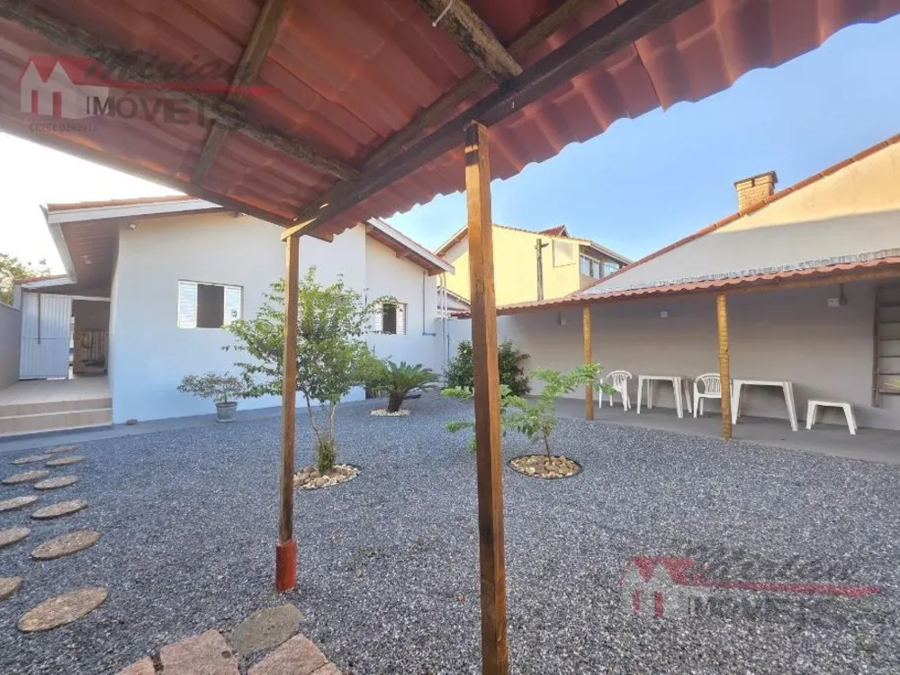 Casa, 3 quartos, 134 m² - Foto 3