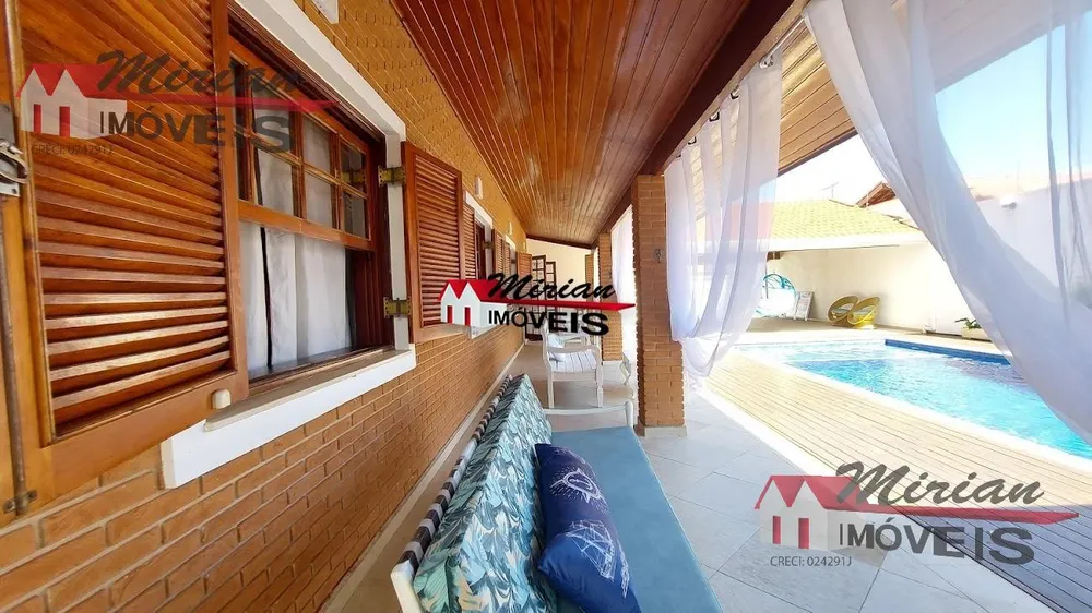 Sobrado, 4 quartos, 540 m² - Foto 1