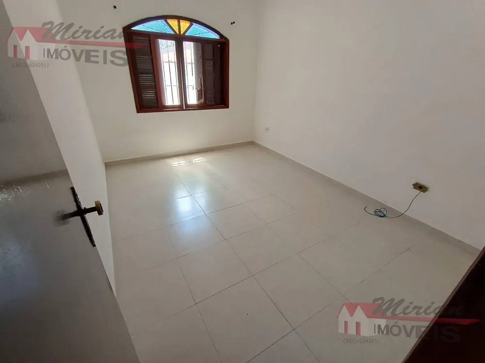 Casa, 3 quartos, 185 m² - Foto 2