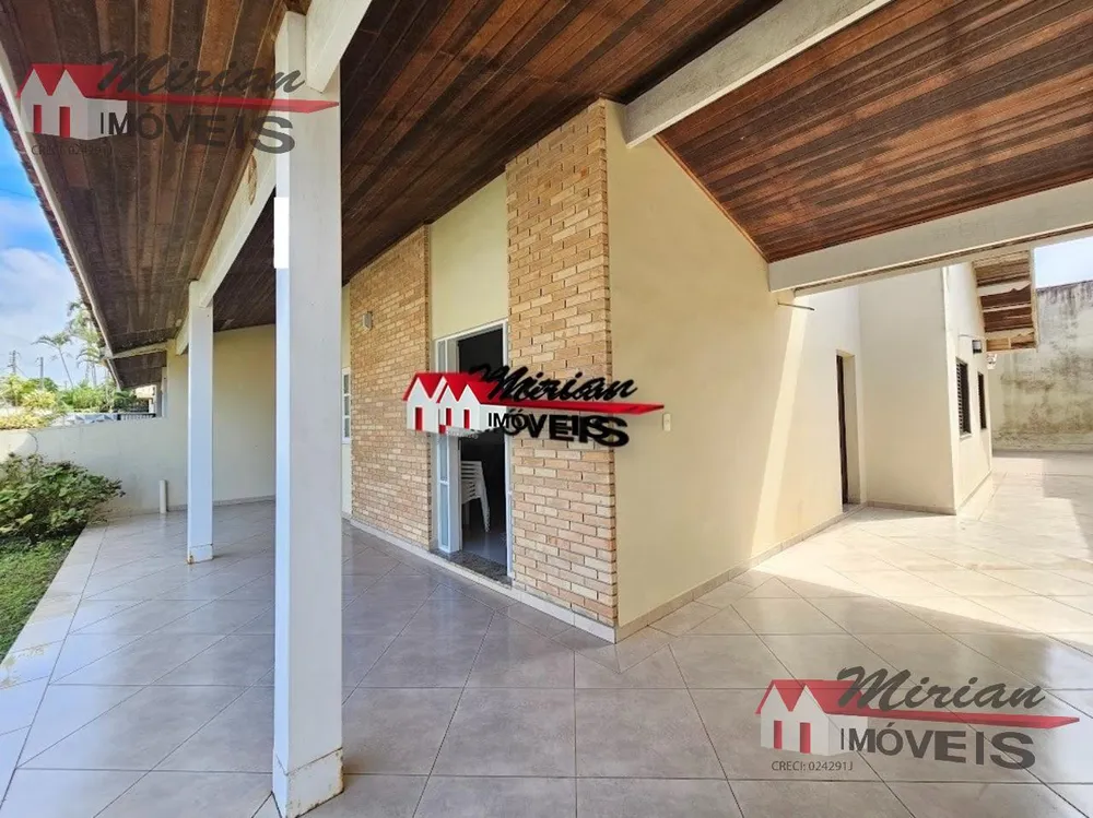 Casa, 3 quartos, 275 m² - Foto 2