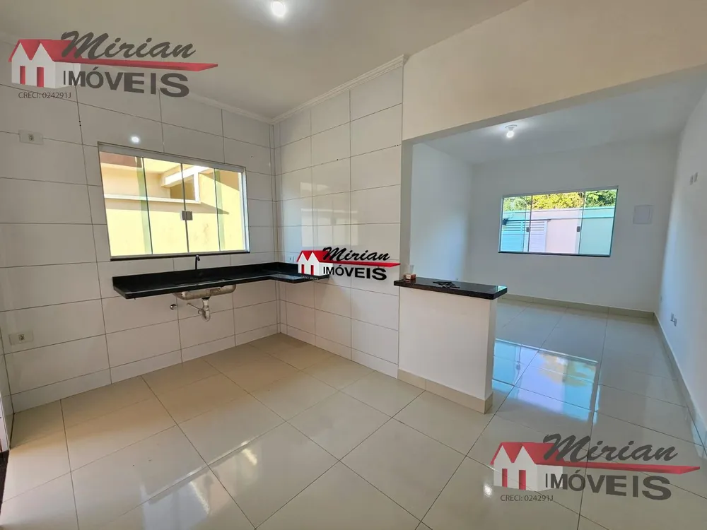 Casa, 2 quartos, 179 m² - Foto 1