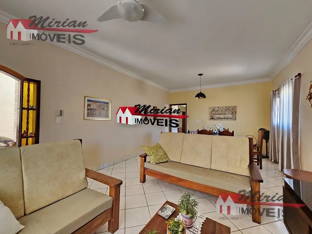 Casa, 3 quartos, 342 m² - Foto 1