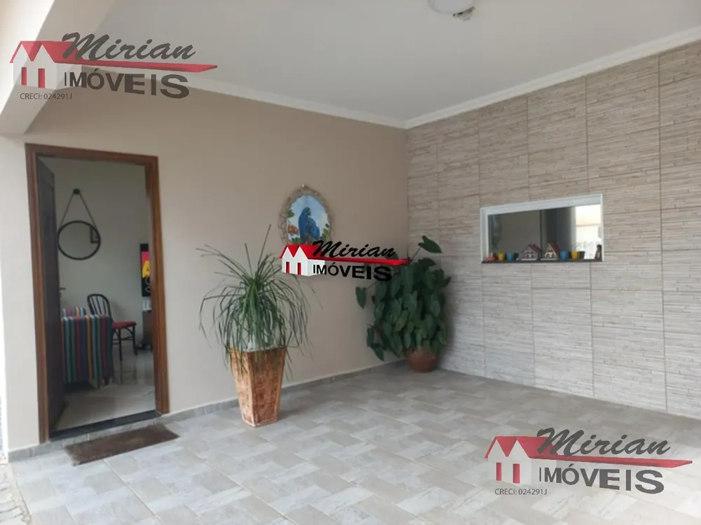 Casa, 3 quartos, 250 m² - Foto 2