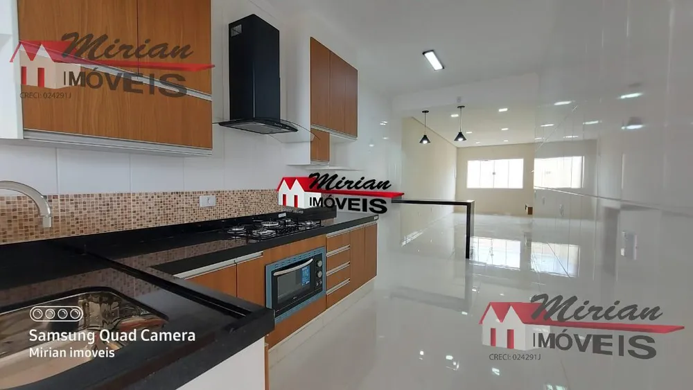 Casa, 3 quartos, 269 m² - Foto 1