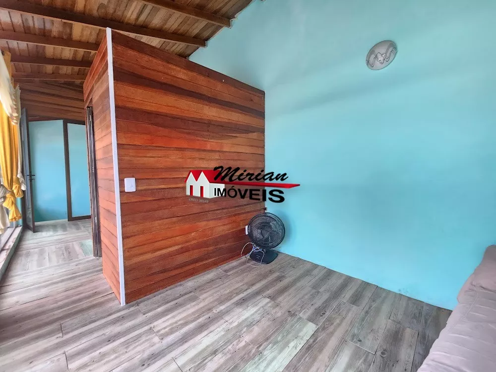 Casa à venda com 3 quartos, 360m² - Foto 3