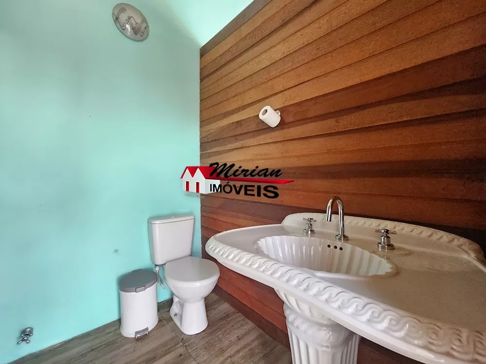 Casa à venda com 3 quartos, 360m² - Foto 4