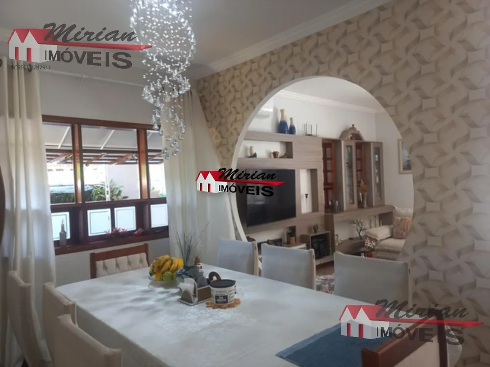 Casa, 3 quartos, 360 m² - Foto 9