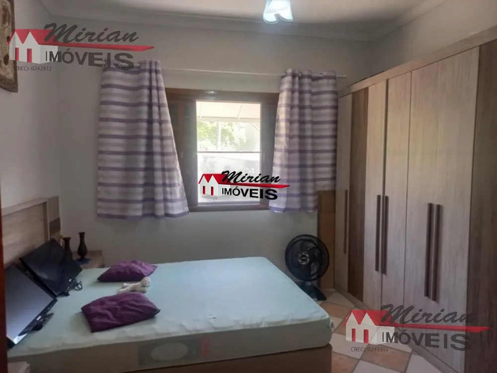 Casa, 3 quartos, 360 m² - Foto 3