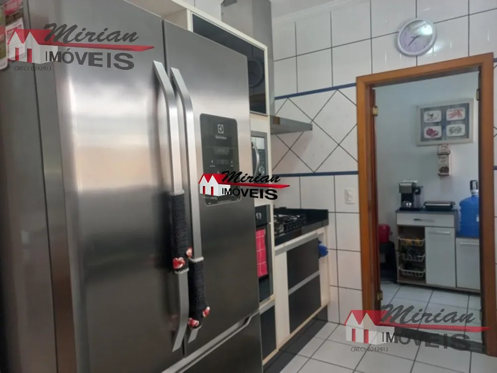 Casa, 3 quartos, 360 m² - Foto 6