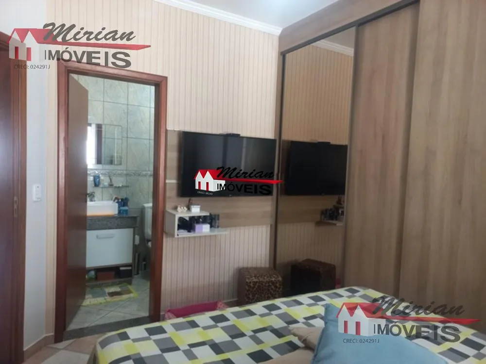Casa, 3 quartos, 360 m² - Foto 11