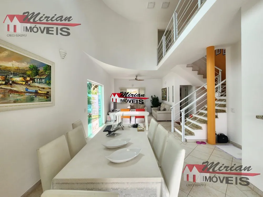 Sobrado, 4 quartos, 335 m² - Foto 1
