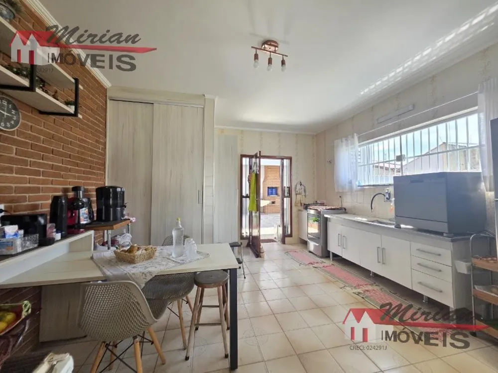 Casa, 3 quartos, 300 m² - Foto 10