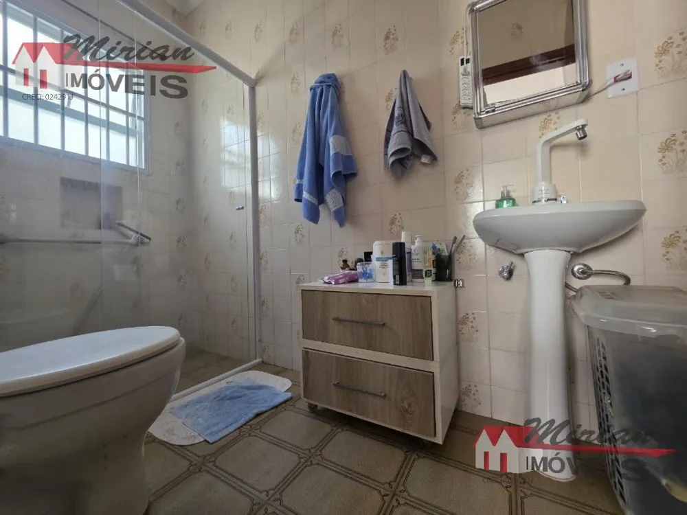 Casa, 3 quartos, 300 m² - Foto 9