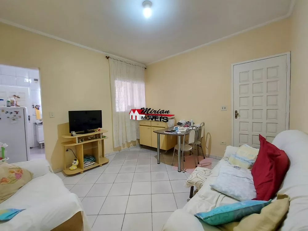 Casa à venda com 2 quartos, 68m² - Foto 2