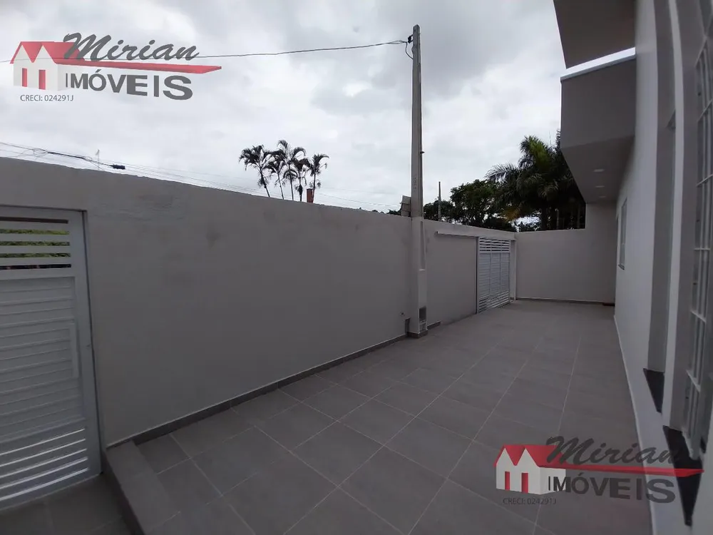 Casa, 3 quartos, 190 m² - Foto 1