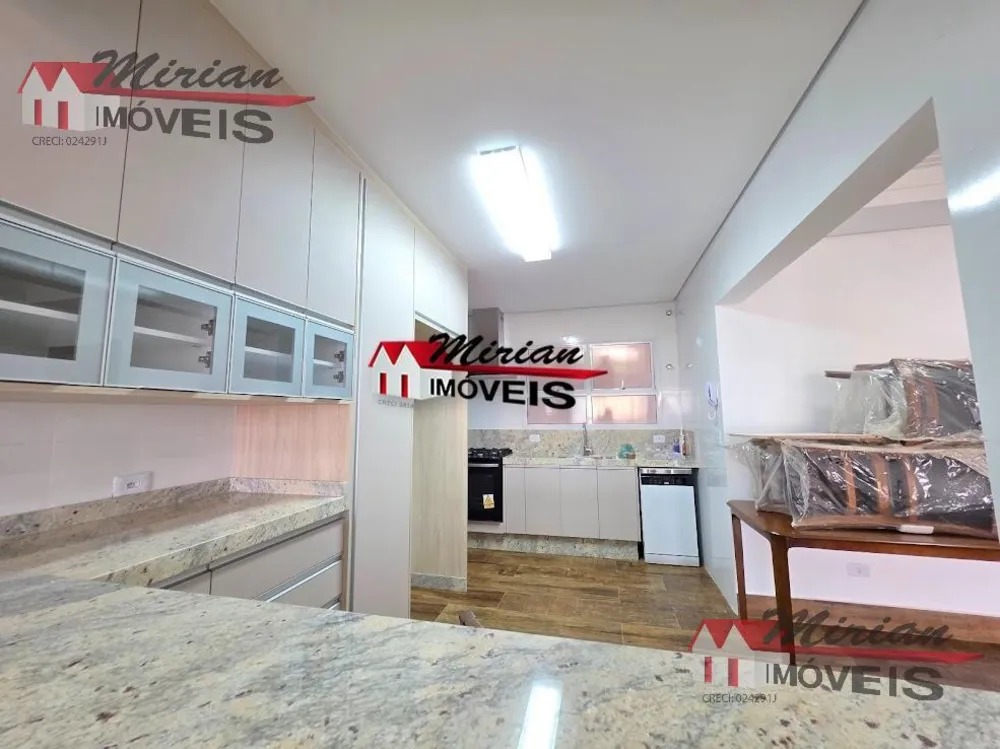 Apartamento, 3 quartos, 2370 m² - Foto 4