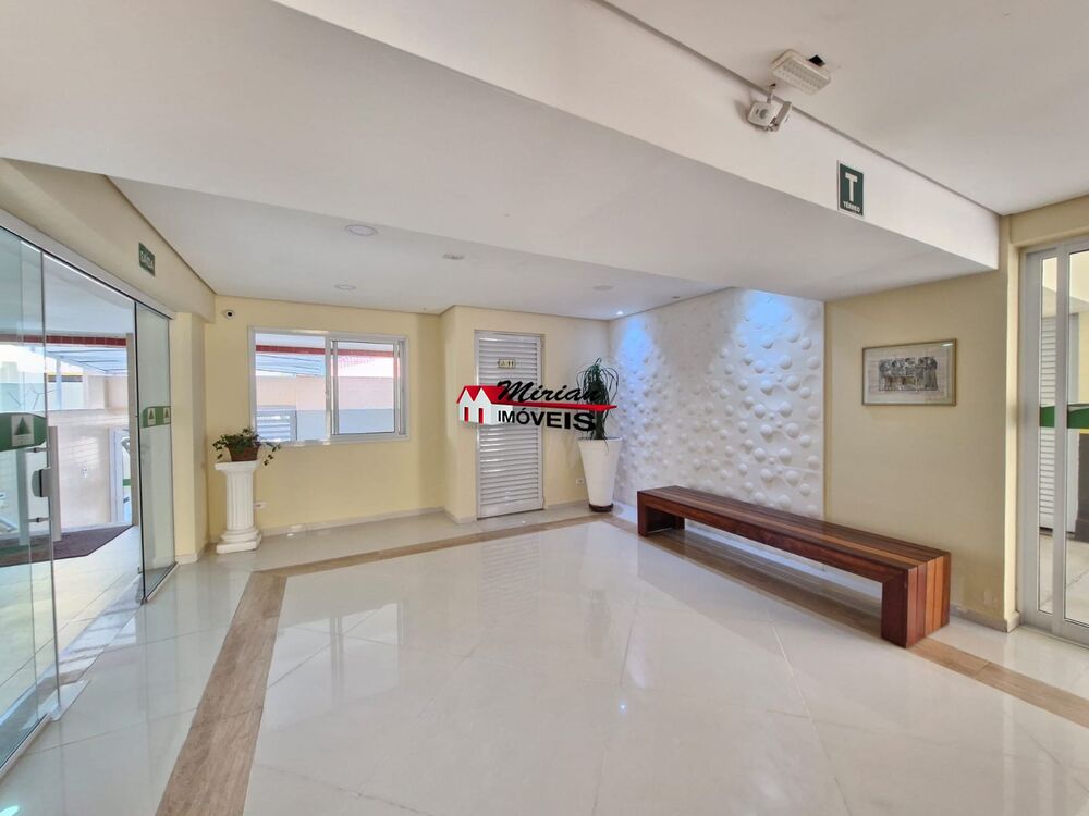 Apartamento à venda com 3 quartos, 110m² - Foto 1