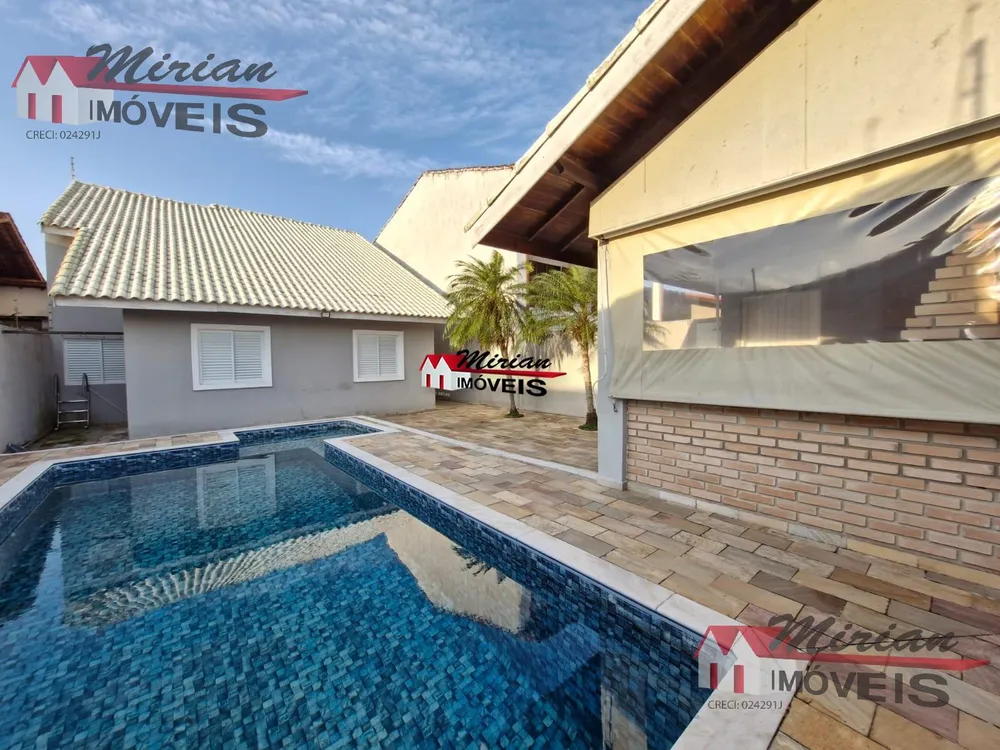 Sobrado, 4 quartos, 310 m² - Foto 1