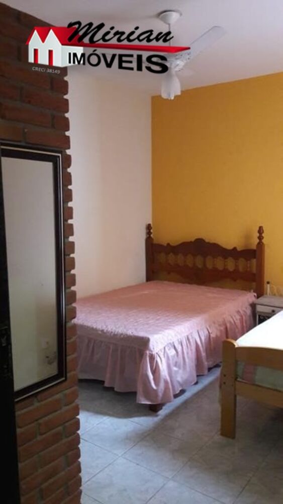 Casa à venda com 3 quartos, 250m² - Foto 14