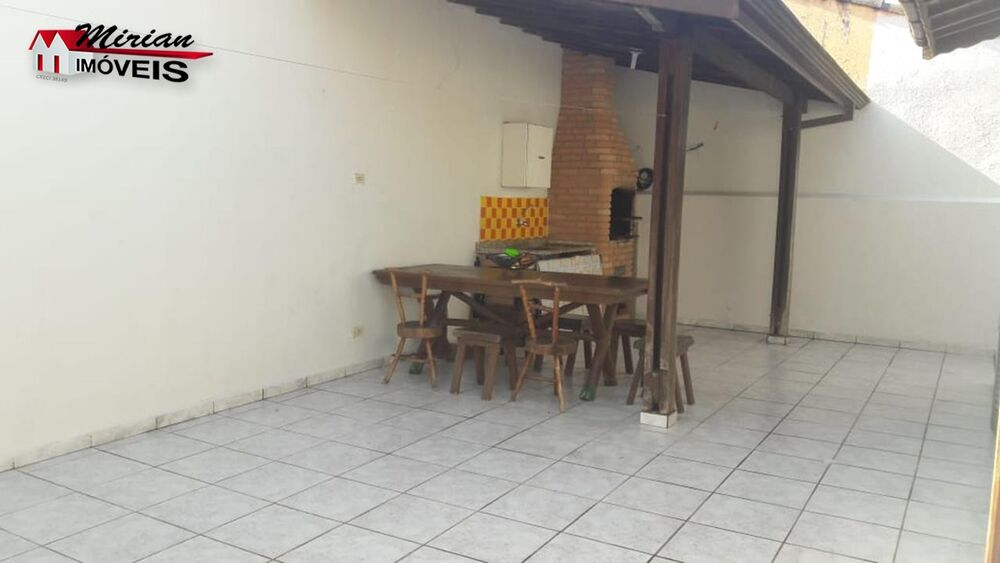 Casa à venda com 3 quartos, 250m² - Foto 13