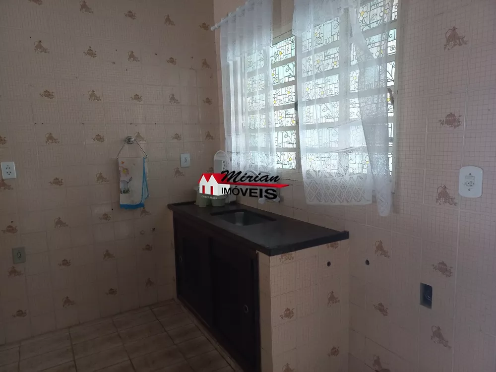 Casa à venda com 2 quartos, 160m² - Foto 15