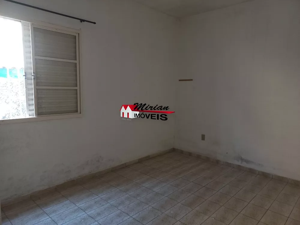 Casa à venda com 2 quartos, 160m² - Foto 19